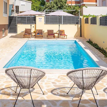 Cozy In With Wifi Apartmán Zadar